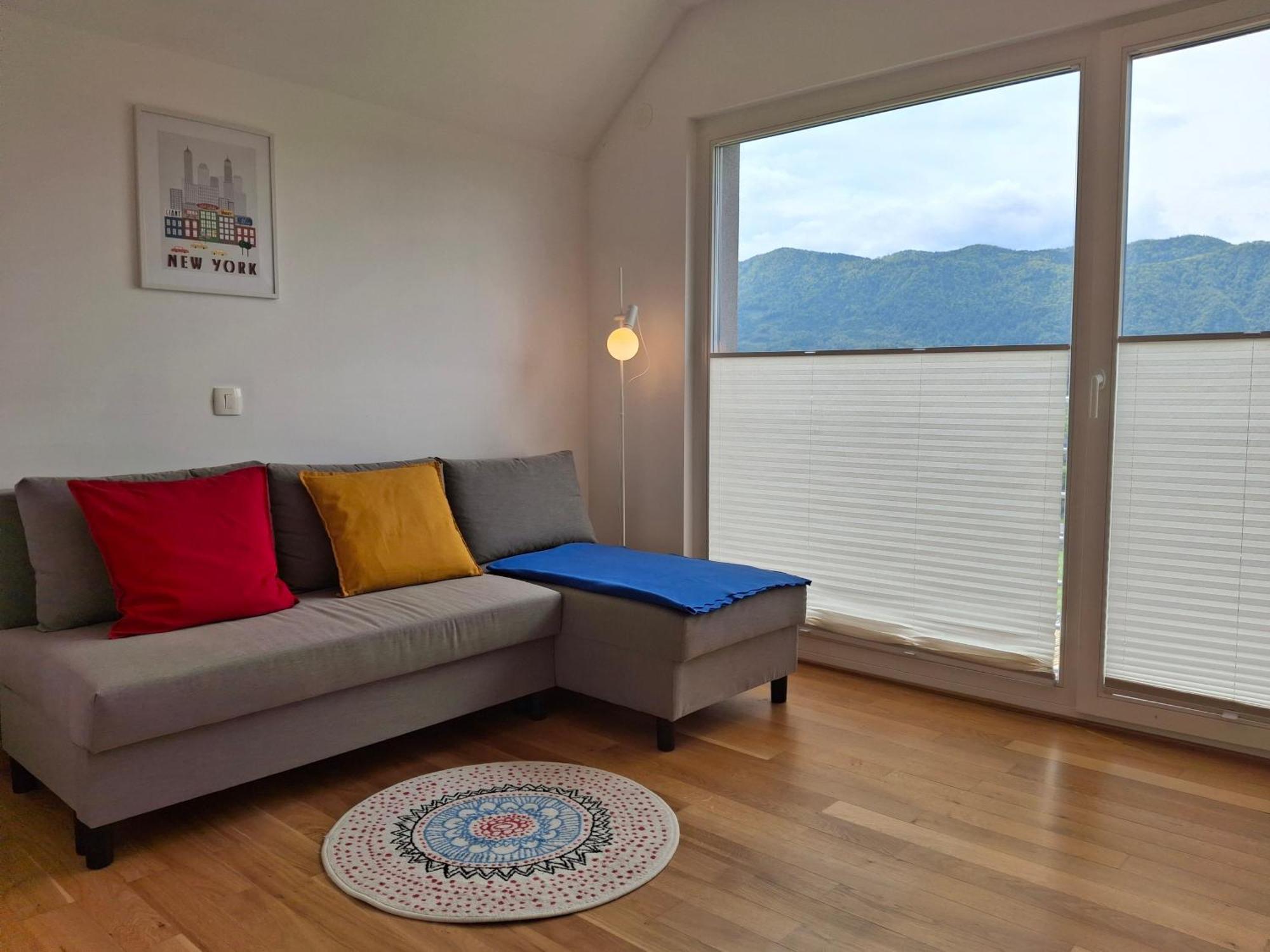 Spacious Family Home Near Bled - Modern & Cozy Радовлица Екстериор снимка