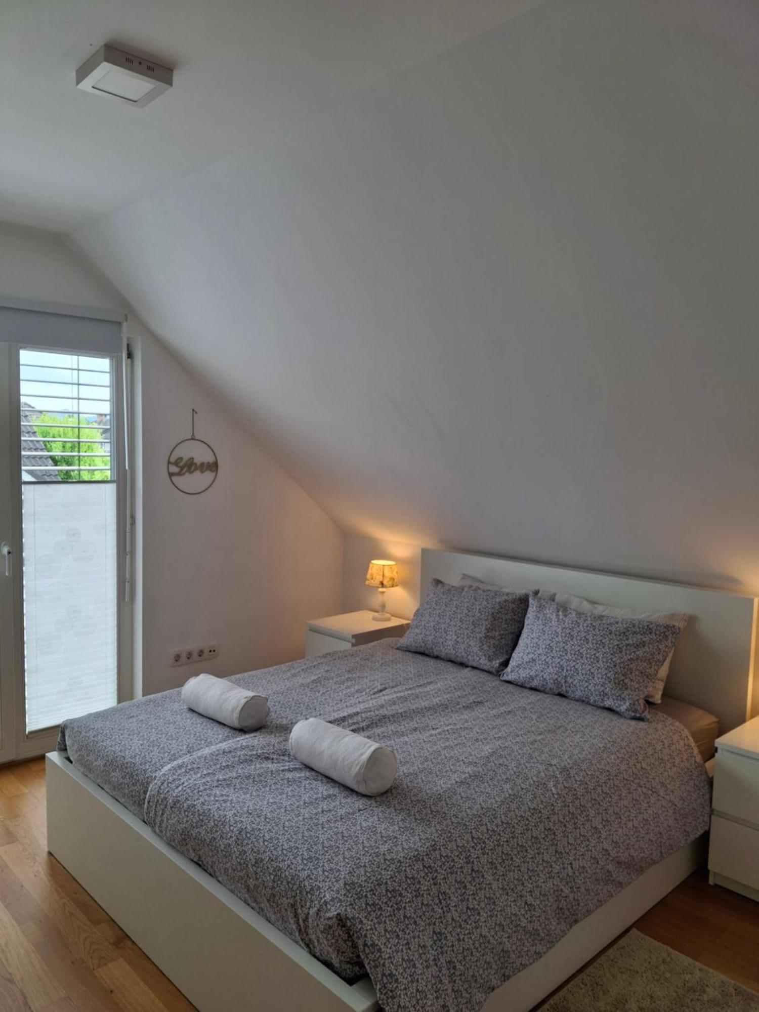 Spacious Family Home Near Bled - Modern & Cozy Радовлица Екстериор снимка